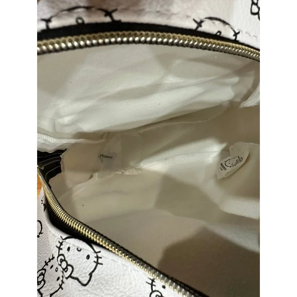 Hello Kitty backpack - Picture 4 of 4